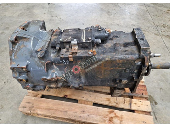 Gearbox Skrzynia biegów New Holland TS100: picture 2