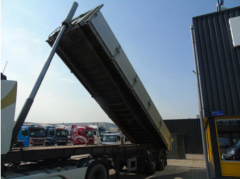 Tipper semi-trailer Kwb HYVA 3x SAF + PERFECT STATE: picture 2