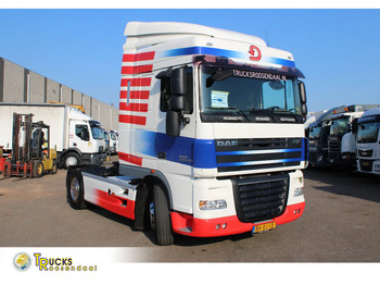 Tractor unit DAF XF 105