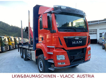 Timber truck, Crane truck MAN TGS Holztransporter mit Kran Palfinger: picture 2
