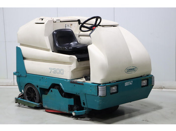 Scrubber dryer
