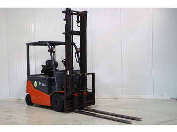 Electric forklift TOYOTA