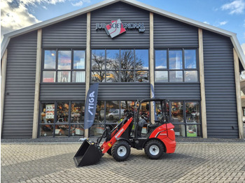 Compact loader
