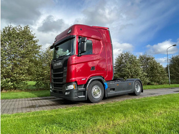 Tractor unit SCANIA S 500