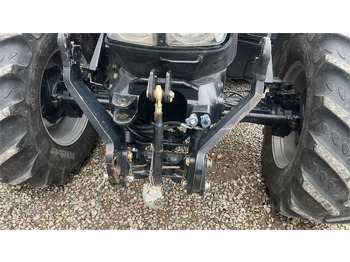 Farm tractor Case IH Puma 145 CVX Med frontlift: picture 4 Farm tractor Case IH Puma 145 CVX Med frontlift: picture 4