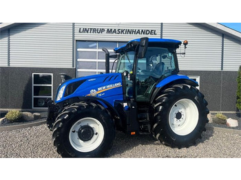 Farm tractor NEW HOLLAND T6