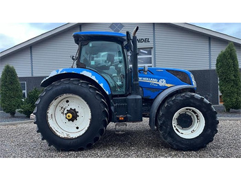 New Holland T7.230 Autocommand med frontlift og nye bagdæk er on lease New Holland T7.230 Autocommand med frontlift og nye bagdæk er: picture 2 New Holland T7.230 Autocommand med frontlift og nye bagdæk er on lease New Holland T7.230 Autocommand med frontlift og nye bagdæk er: picture 2