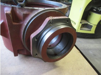 New Axle and parts Case 84537332: picture 3