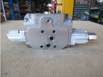 New Hydraulic valve for Construction machinery Cnh 6913141: picture 1