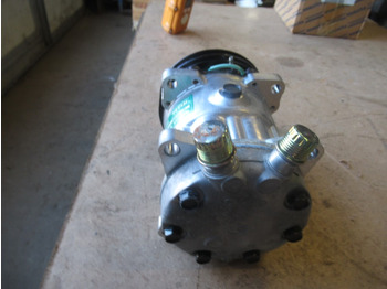 New A/C compressor for Construction machinery Sanden SD7H15 -: picture 3