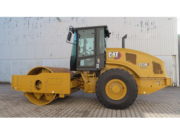 Compactor Caterpillar CS74B: picture 5