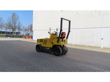 Pneumatic roller Sakai TS 160: picture 4