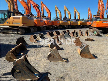 Excavator bucket ACB-MORIN