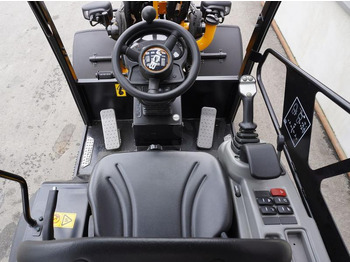 Compact loader JCB 403 Radlader: picture 3