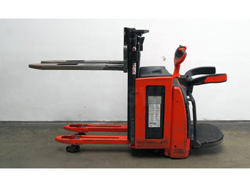 Stacker Linde L 14 AP i 1173: picture 3