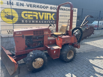 Trencher Ditch Witch 3700 DD: picture 2