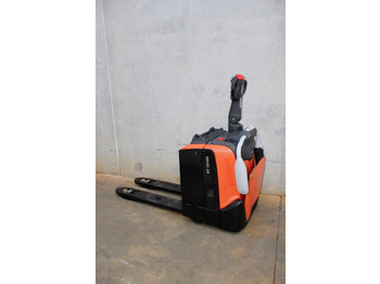 Pallet truck BT