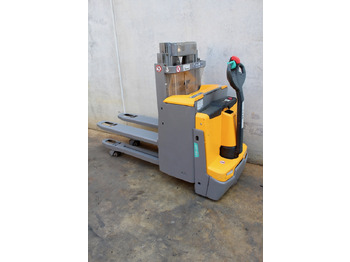 Stacker JUNGHEINRICH EJD