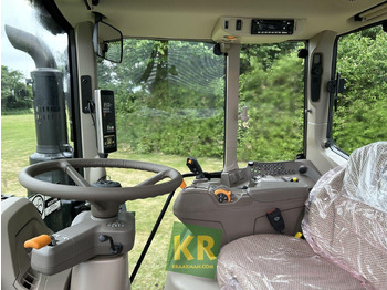 Farm tractor JOHN DEERE 6120M