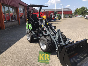 New Compact loader G2200E Giant: picture 2