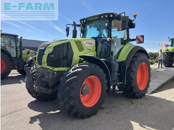 Farm tractor CLAAS Axion 800
