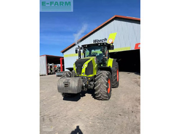 Farm tractor CLAAS Axion 850