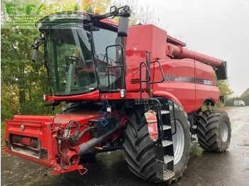 Combine harvester CASE IH