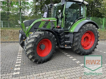 Farm tractor FENDT 516 Vario