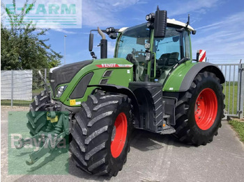 Farm tractor FENDT 720 Vario
