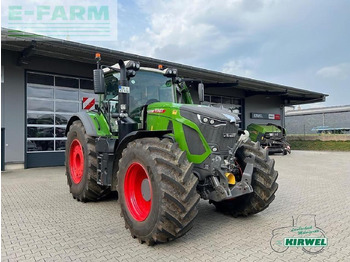 Farm tractor FENDT 936 Vario