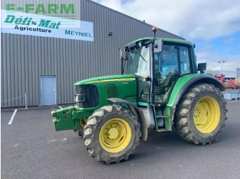 Farm tractor JOHN DEERE 6120
