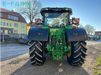 Farm tractor John Deere 8r370: picture 5