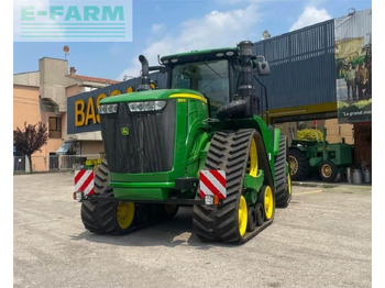 Farm tractor JOHN DEERE