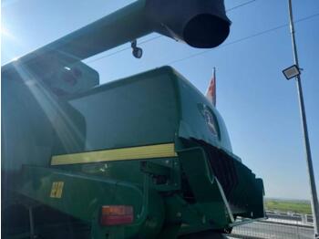 Combine harvester John Deere W650: picture 5