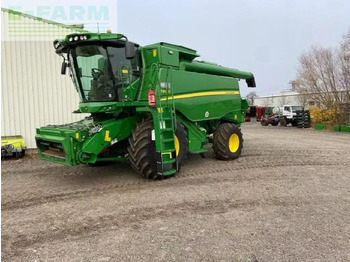 Combine harvester JOHN DEERE T660
