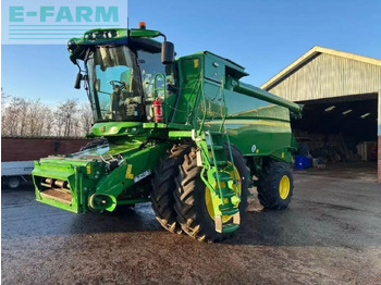 Combine harvester JOHN DEERE T670