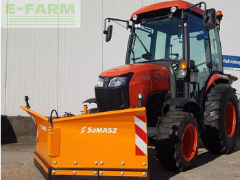 Farm tractor Kubota l1-382 winterdienstpaket: picture 2