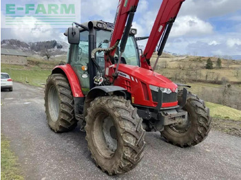 Farm tractor MASSEY FERGUSON 5611