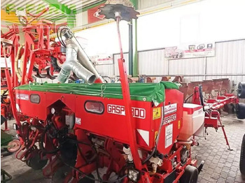 Precision sowing machine