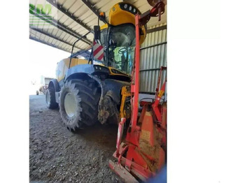 Forage harvester NEW HOLLAND