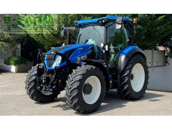 Farm tractor NEW HOLLAND T5