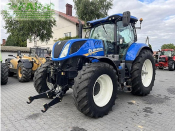 Farm tractor NEW HOLLAND T7.230