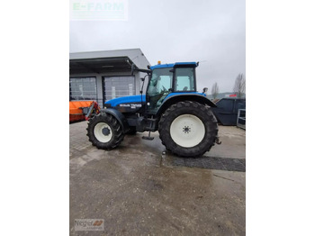 Farm tractor NEW HOLLAND TM