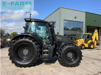 Farm tractor VALTRA N-series
