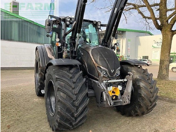 Farm tractor VALTRA N-series