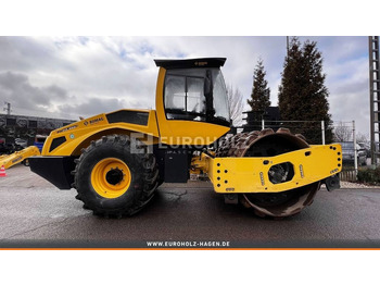 Compactor BOMAG