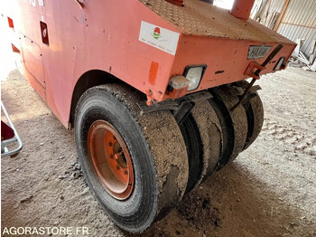 Roller Compacteur à pneu type P3 HAMM: picture 4