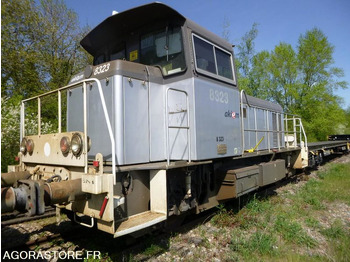 Construction equipment Lot de 4 Locotracteurs Y8000 RVI3 / Moyse, Fauvet Girel: picture 3 Construction equipment Lot de 4 Locotracteurs Y8000 RVI3 / Moyse, Fauvet Girel: picture 3