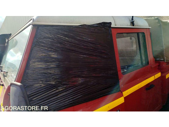 PICK-UP Land rover Defender - 2004 - 9266QL11 on lease PICK-UP Land rover Defender - 2004 - 9266QL11: picture 3 PICK-UP Land rover Defender - 2004 - 9266QL11 on lease PICK-UP Land rover Defender - 2004 - 9266QL11: picture 3