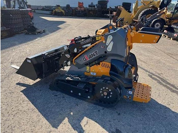Skid steer loader GiANT GS 950T: picture 2 Skid steer loader GiANT GS 950T: picture 2